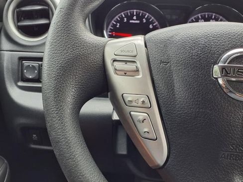 Used 2016 Nissan Versa SV FWD image 17