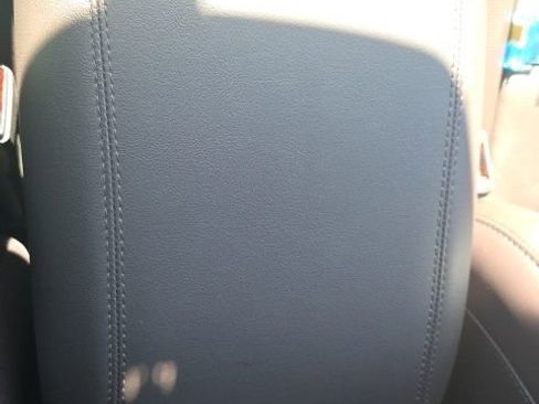 Used 2025 Ford Explorer Platinum w/ LUX Leather Package image 40