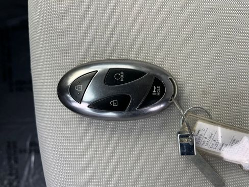 Used 2025 Hyundai Kona SEL AWD/4WD image 20