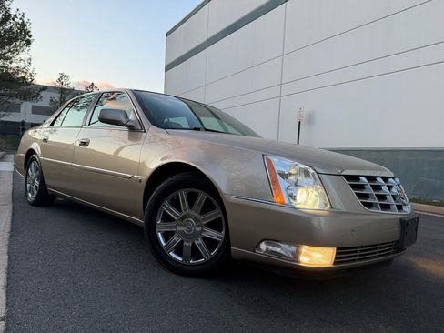Used 2006 Cadillac DTS image 10
