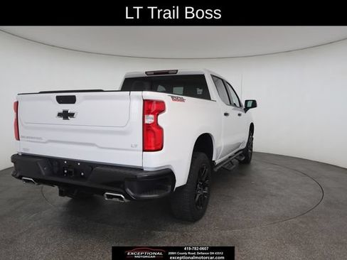 Used 2021 Chevrolet Silverado 1500 LT Trail Boss w/ LT Trail Boss Premium Package AWD/4WD image 17