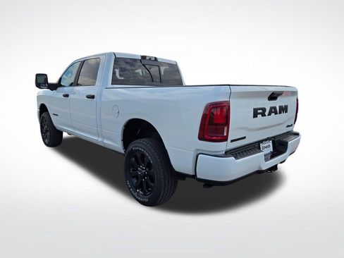 New 2026 RAM 2500 Big Horn AWD/4WD image 6