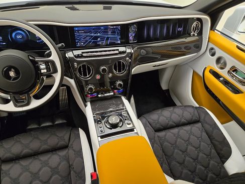 New 2027 Rolls-Royce Cullinan Black Badge AWD/4WD image 19