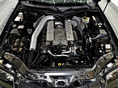 Used 2005 Chrysler Crossfire SRT-6 image 18