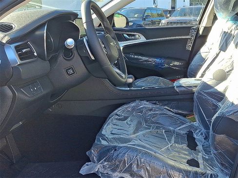 New 2026 Genesis G70 2.5T Prestige image 10