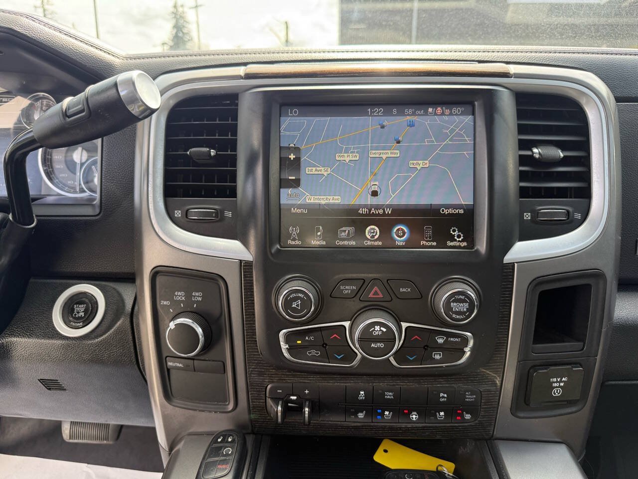 Used 2015 RAM 2500 Limited AWD/4WD image 11