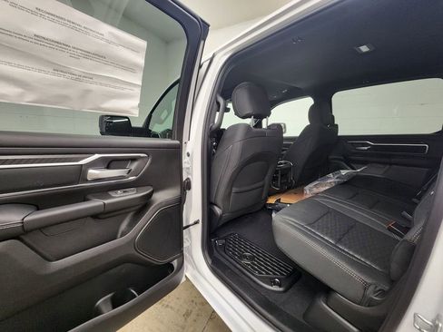 New 2026 RAM 1500 4x4 Crew Cab image 16