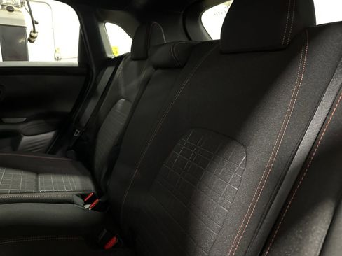 Used 2024 Honda HR-V Sport image 19