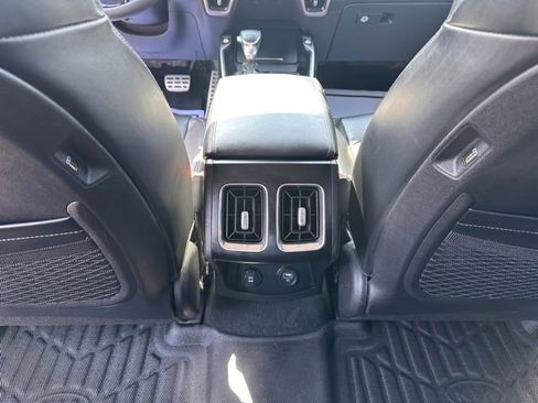 Used 2021 Kia Sorento EX AWD/4WD image 14