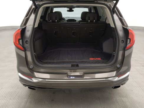 Used 2019 GMC Terrain Denali w/ Advanced Safety Package image 29