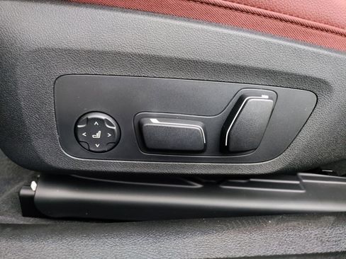 Used 2026 BMW 430i Coupe w/ M Sport Package image 13