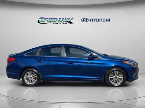 Used 2017 Hyundai Sonata SE image 6