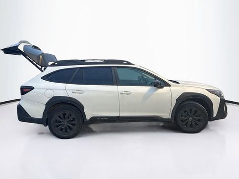 Used 2023 Subaru Outback Onyx Edition image 20