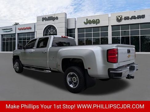 Used 2019 Chevrolet Silverado 3500 LT w/ All-Star Edition AWD/4WD image 5