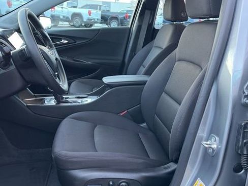 Used 2025 Chevrolet Malibu LT image 26