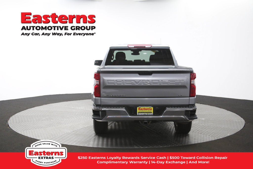 Used 2023 Chevrolet Silverado 1500 LT AWD/4WD image 39