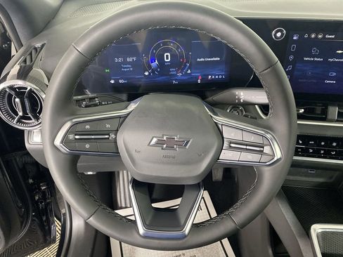 New 2026 Chevrolet Equinox LT w/ Convenience Package II image 12