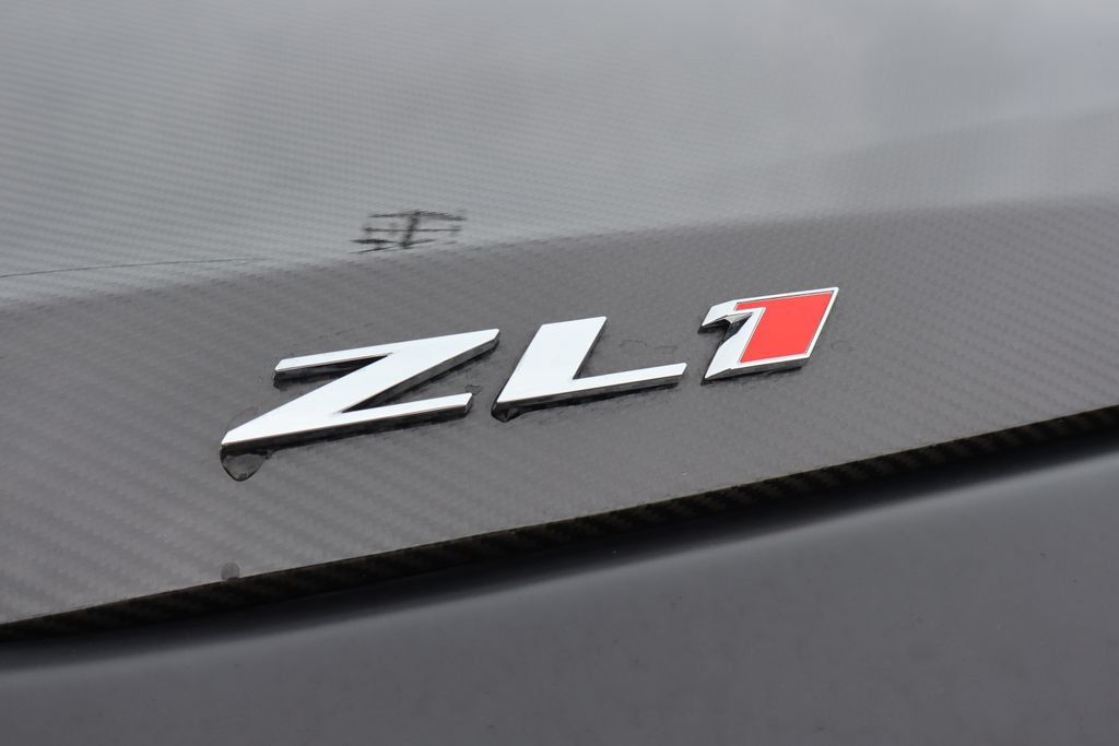 Used 2022 Chevrolet Camaro ZL1 RWD image 29