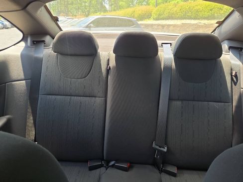 Used 2009 Ford Focus SE FWD image 24