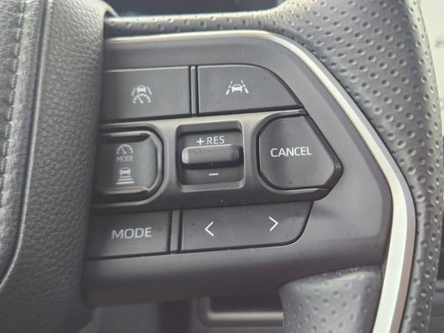 Used 2025 Toyota 4Runner Limited RWD image 28