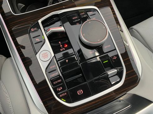 New 2026 BMW X5 xDrive40i image 18