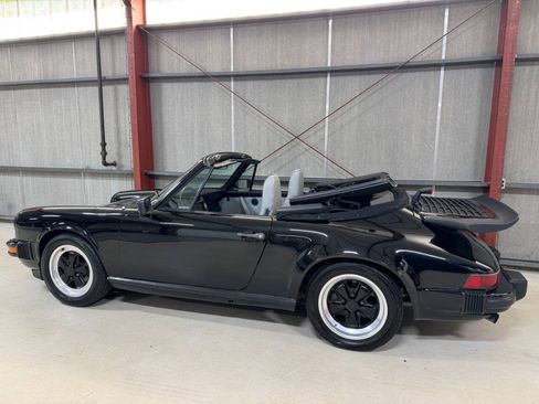 Used 1987 Porsche 911 Carrera RWD image 7