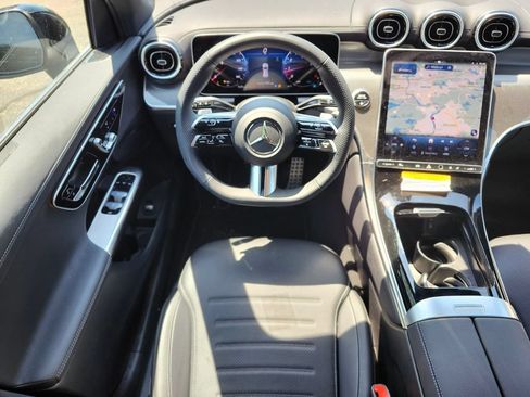 Used 2026 Mercedes-Benz GLC 300 4MATIC image 13