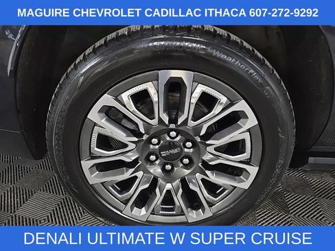 Used 2023 GMC Yukon XL Denali Ultimate AWD/4WD image 15