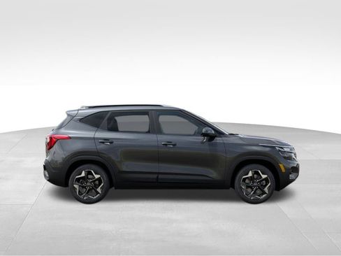 New 2026 Kia Seltos S image 7
