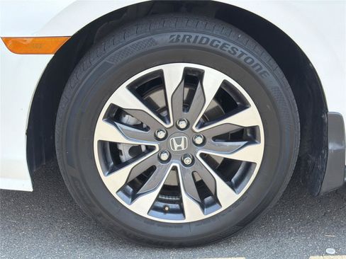 Used 2024 Honda Odyssey EX-L image 29