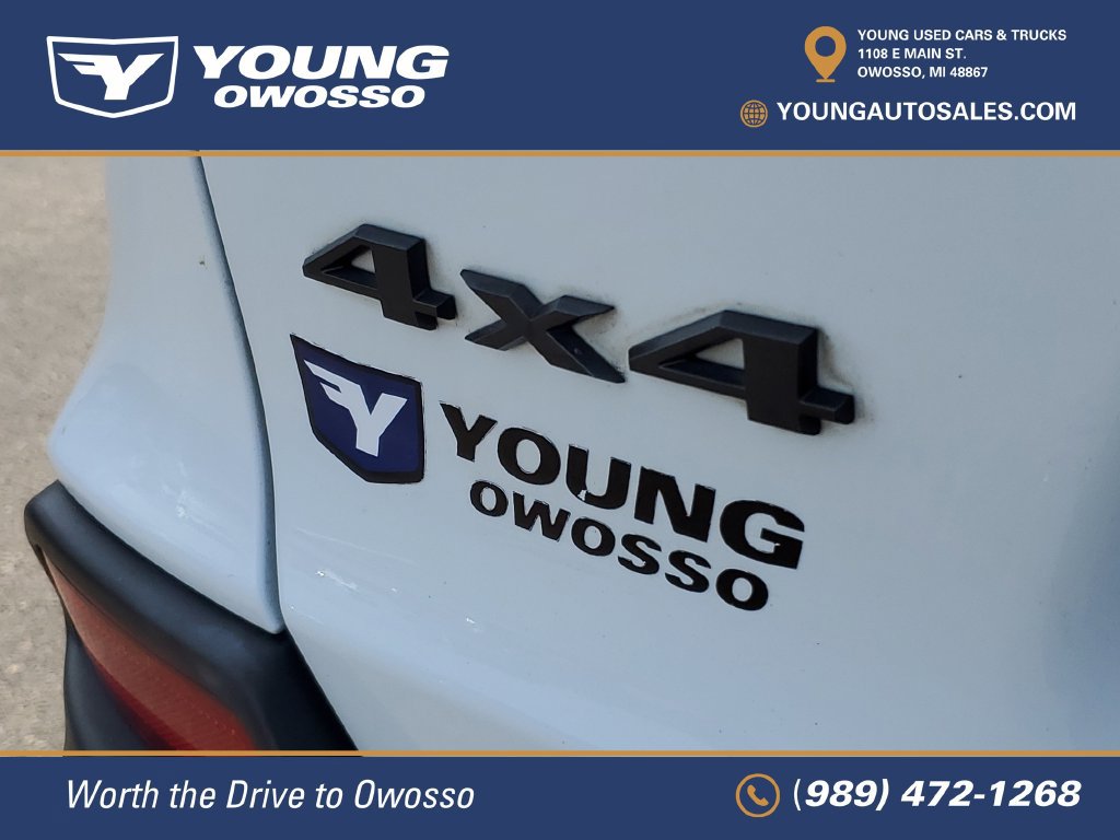 Used 2021 Jeep Cherokee Trailhawk w/ Comfort/Convenience Group AWD/4WD image 30