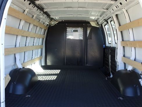 Certified 2023 GMC Savana 2500 w/ Driver Convenience Package image 5