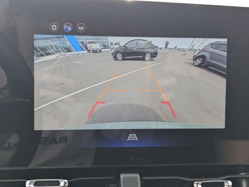 Certified 2025 Chevrolet Equinox LT AWD/4WD image 21