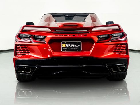 Used 2021 Chevrolet Corvette Stingray Convertible w/ Battery Protection Package image 12