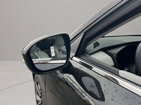 New 2026 Mitsubishi Outlander SE AWD/4WD image 11