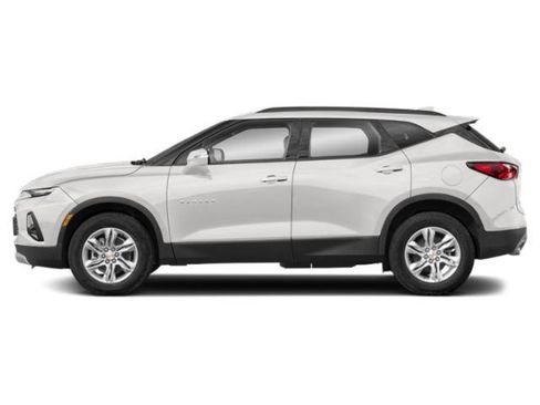 Used 2022 Chevrolet Blazer LT w/ Sound & Technology Package image 3