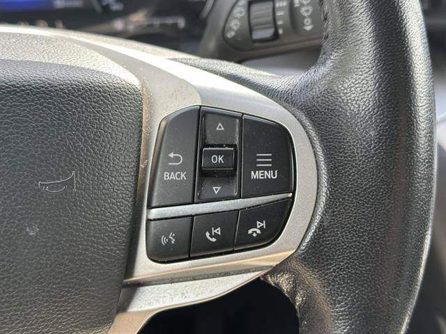 Used 2023 Ford Explorer XLT AWD/4WD image 35