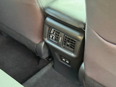 Certified 2021 Toyota RAV4 XLE w/ Convenience Package AWD/4WD image 21
