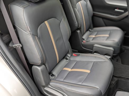 Used 2025 MAZDA CX-90 3.3 Turbo w/ Premium Plus Pkg image 23