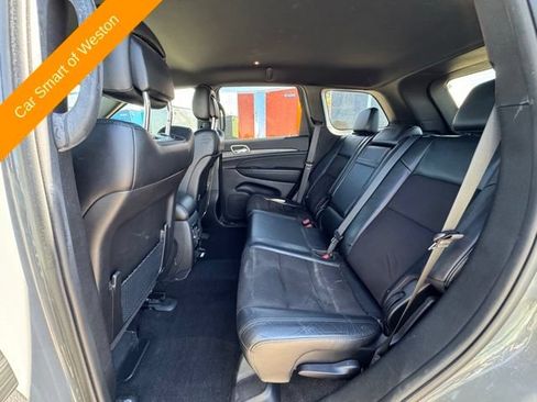 Used 2021 Jeep Grand Cherokee Laredo X AWD/4WD image 13