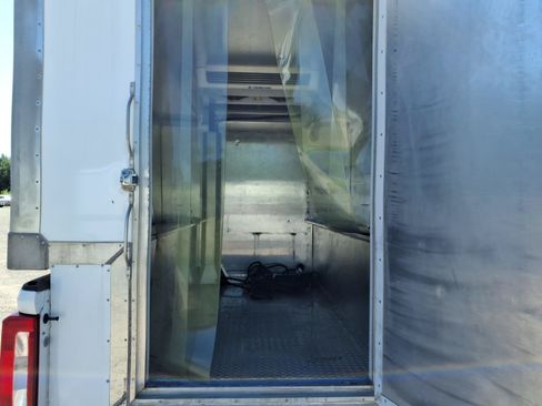 Used 2024 Ford F250 XL RWD image 20