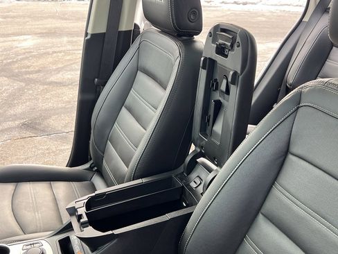 Used 2023 GMC Terrain Denali image 19