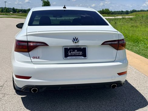 Used 2019 Volkswagen Jetta GLI FWD image 14