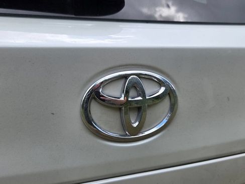 Certified 2023 Toyota Corolla Cross XLE FWD image 10
