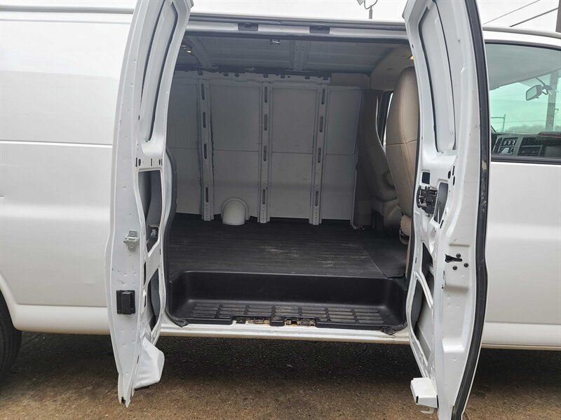 Used 2021 Chevrolet Express 2500 Extended w/ Driver Convenience Package RWD image 28