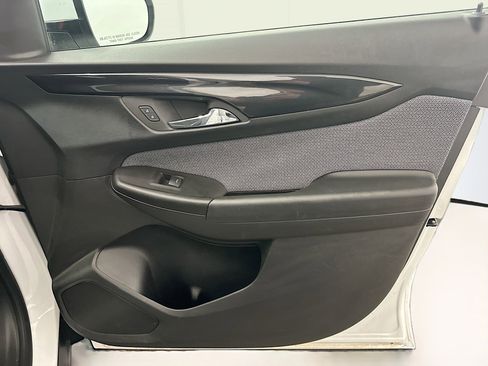 Used 2025 Chevrolet TrailBlazer LT image 32