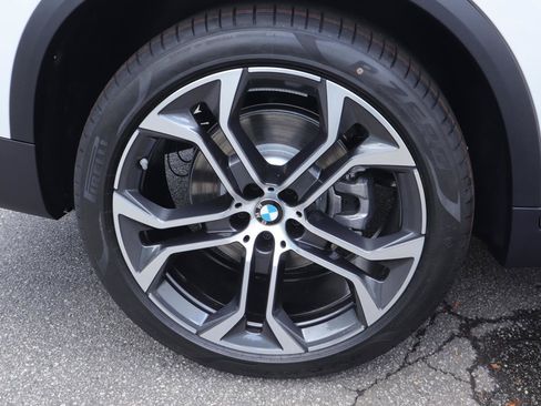 New 2026 BMW X5 sDrive40i w/ Climate Comfort Package RWD image 45