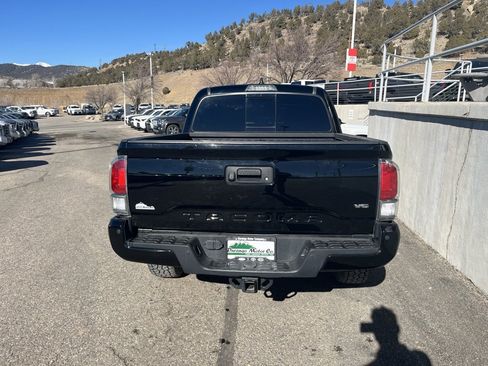 Certified 2023 Toyota Tacoma TRD Off-Road image 8