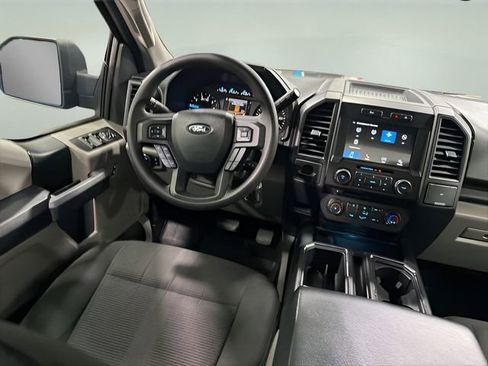 Used 2018 Ford F150 XL w/ Equipment Group 101A Mid RWD image 24