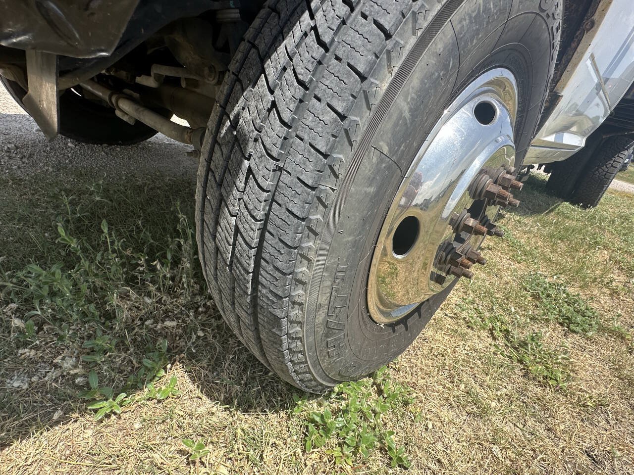 Used 2013 RAM 3500 SLT RWD image 9